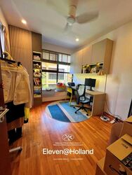 Holland Link (D10), Terrace #455129771